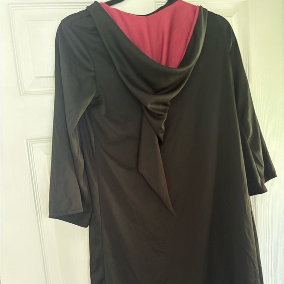 Harry Potter Gryffindor Robe Size M (8 - 10) Costume - Picture 4 of 4
